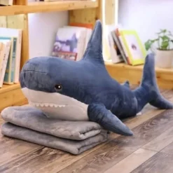 Peluche géante requin bleu foncé